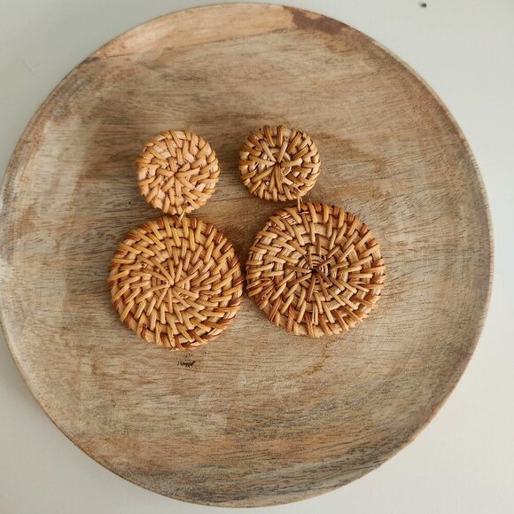 Bundle and Save- New Woven Rattan Statement Earrings - Picture 1 of 6
